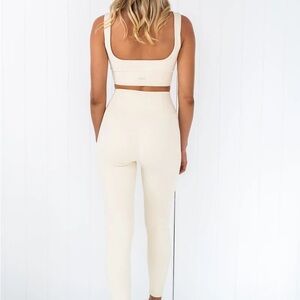 Aim’n Elegant Cream Women's leggings